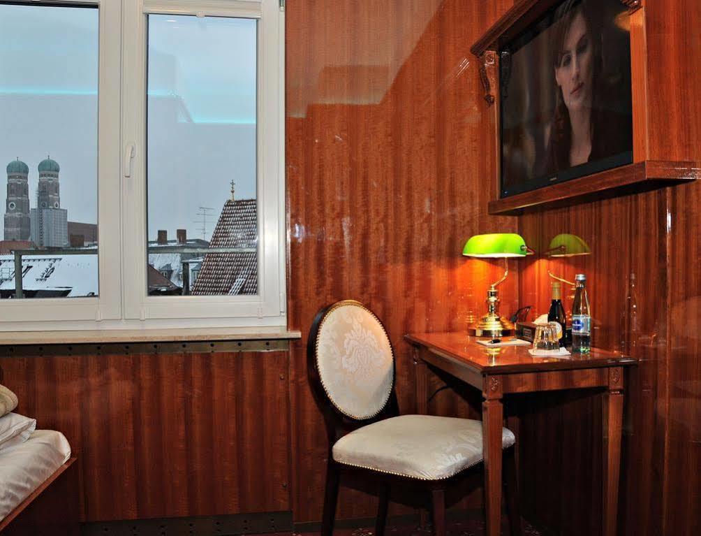 Hotel Du Train Мюнхен Екстер'єр фото