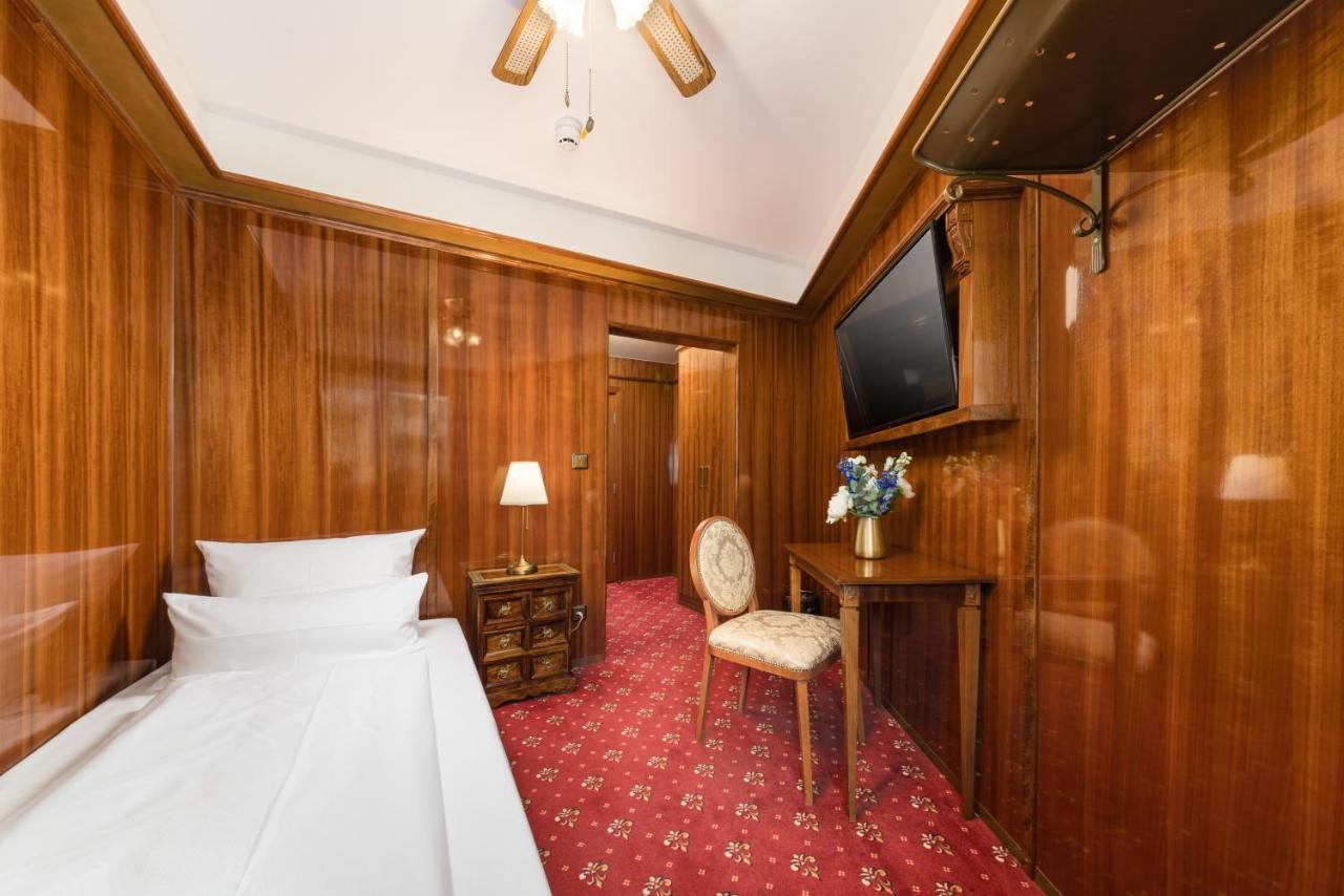 Hotel Du Train Мюнхен Екстер'єр фото